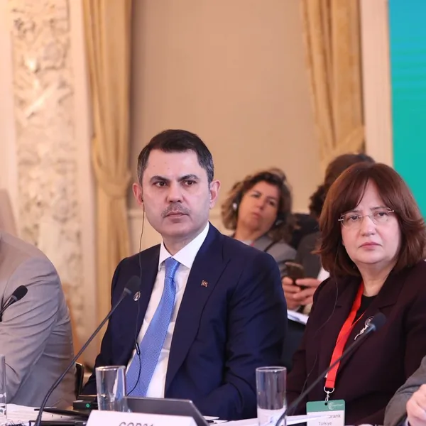 COP31 President-Designate H.E. Murat Kurum alongside Türkiye delegation and COP31 President of Negotiations H.E. Chris Bowen at the Copenhagen Climate Ministerial