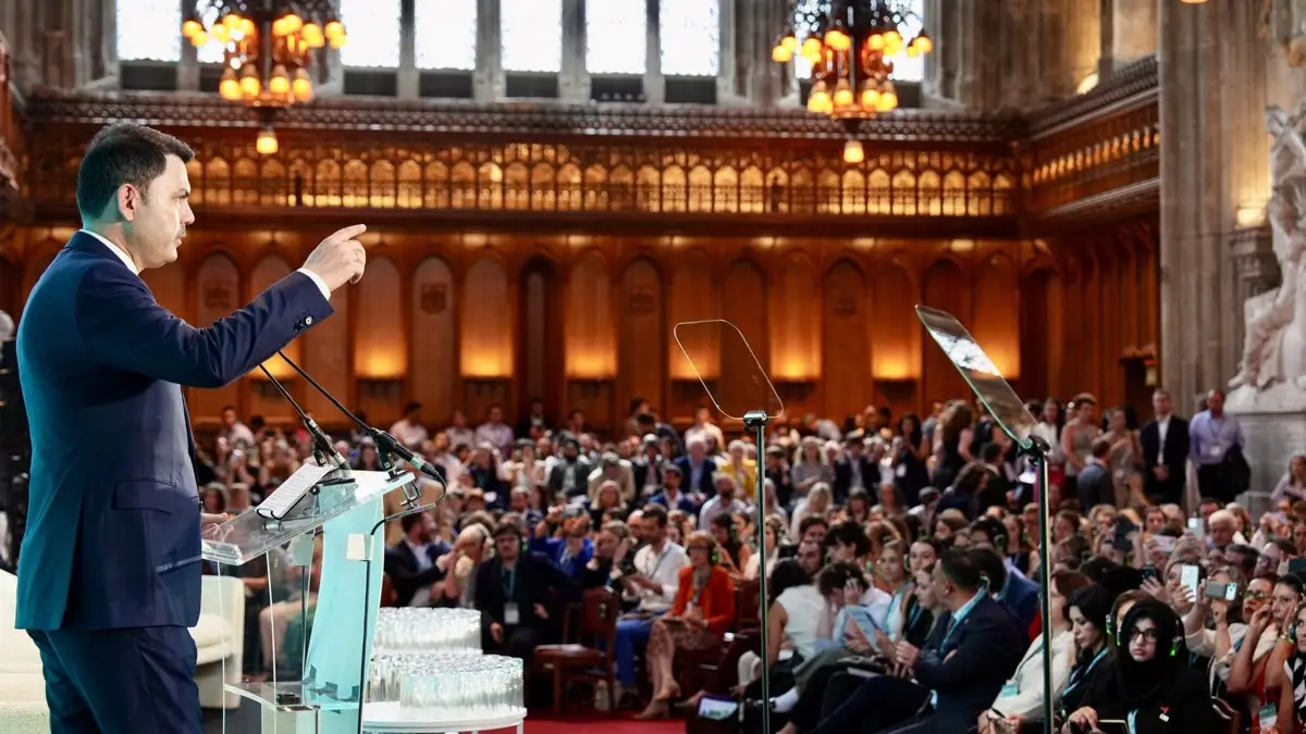 COP31 President-Designate H.E. Murat Kurum addresses delegates at the Climate Innovation Forum in the Guildhall, London
